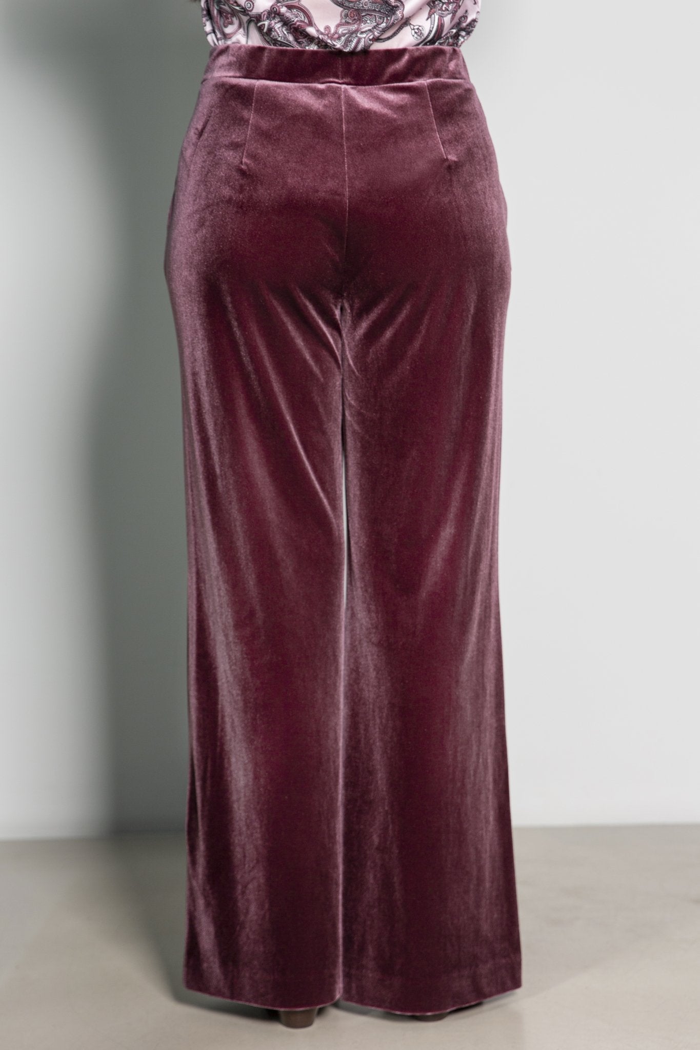 PANTALONE VELLUTO LISCIO OLLA PAREG - SALA MERATE