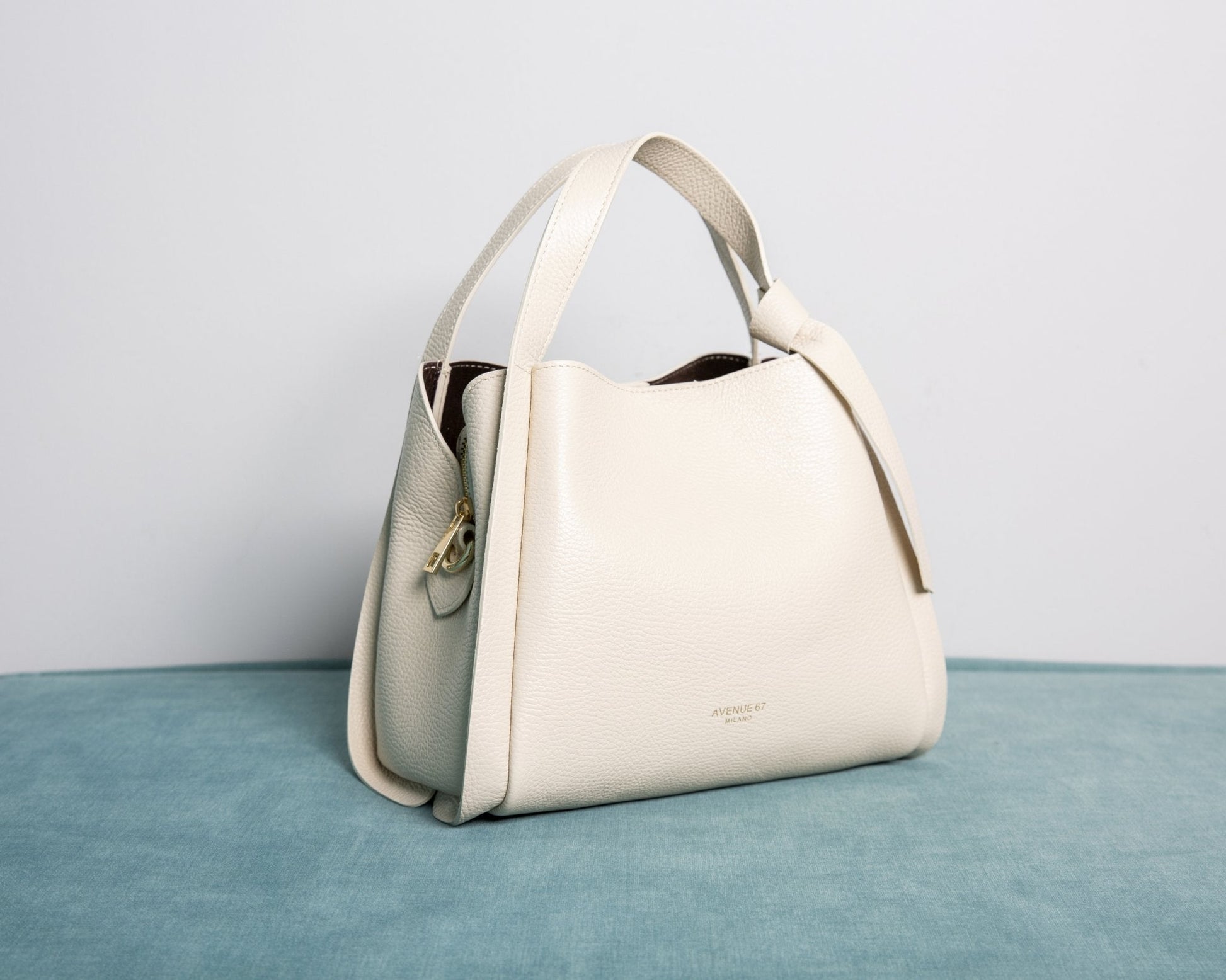 BORSA GISELA AVENUE 67 - SALA MERATE