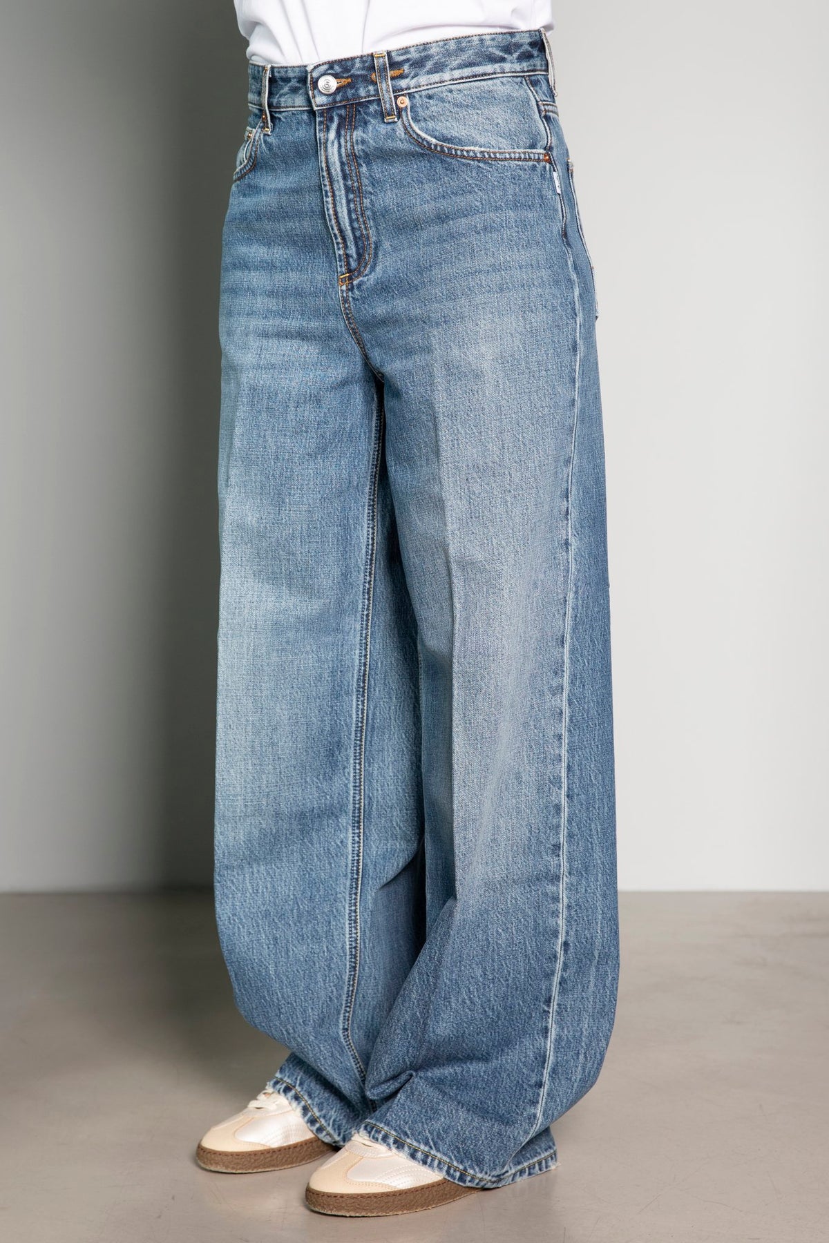 JEANS EXPRESS DEPARTMENT 5