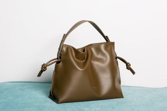 BORSA ELARA AVENUE 67